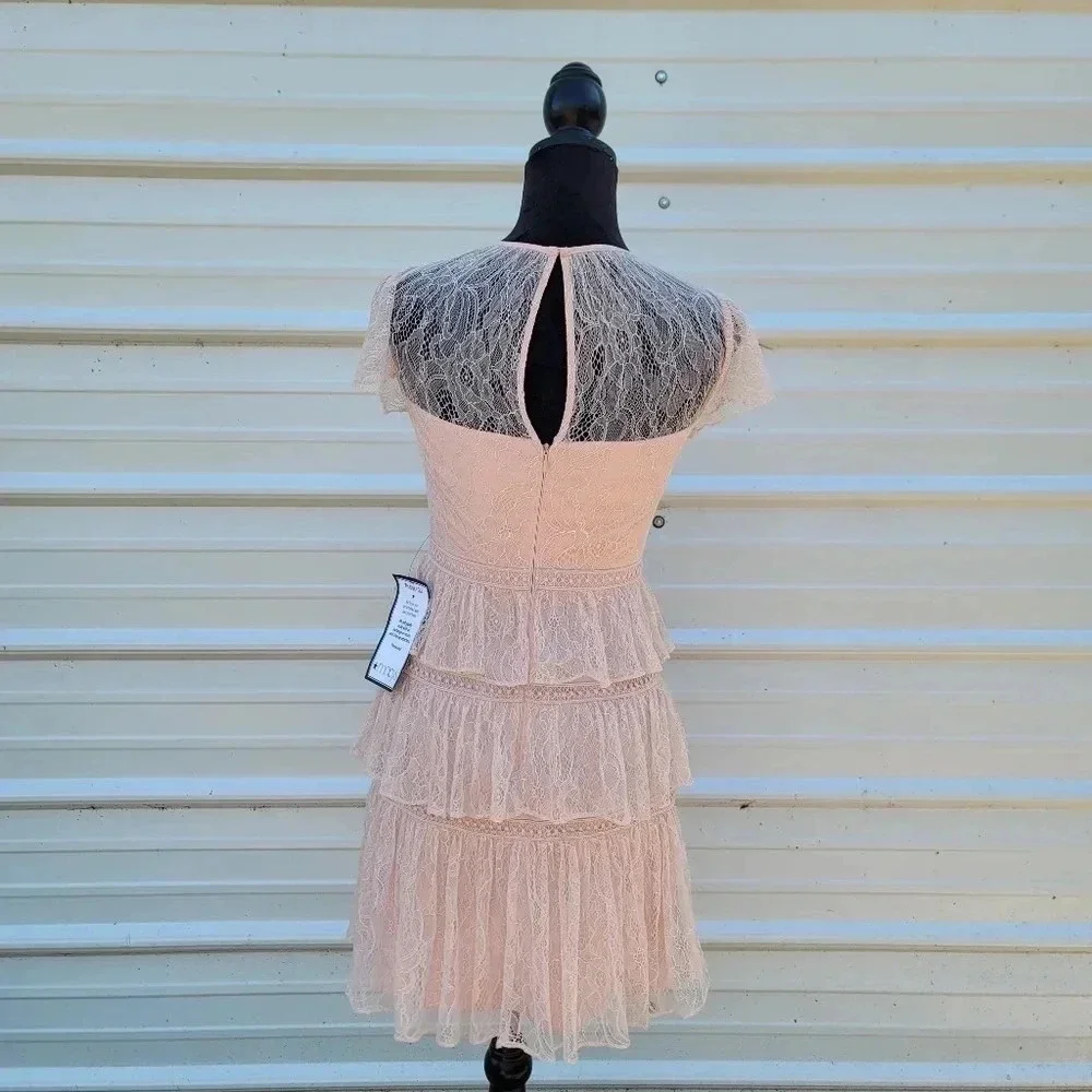 NWT ADRIANNA PAPELL Women's Satin Blush Pink Tiered Lace Mini A-Line Dress sz 0